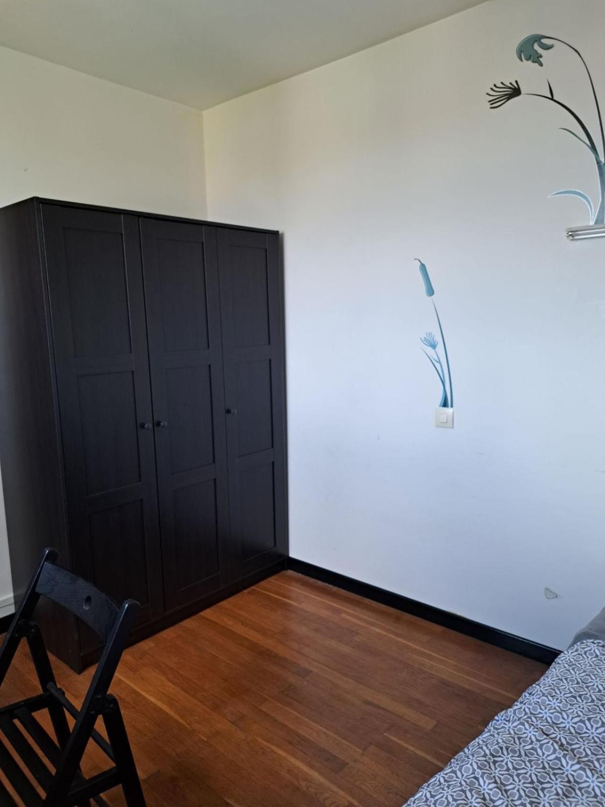 Chambre Solo Duo 20 Min Paris Drancy Luaran gambar